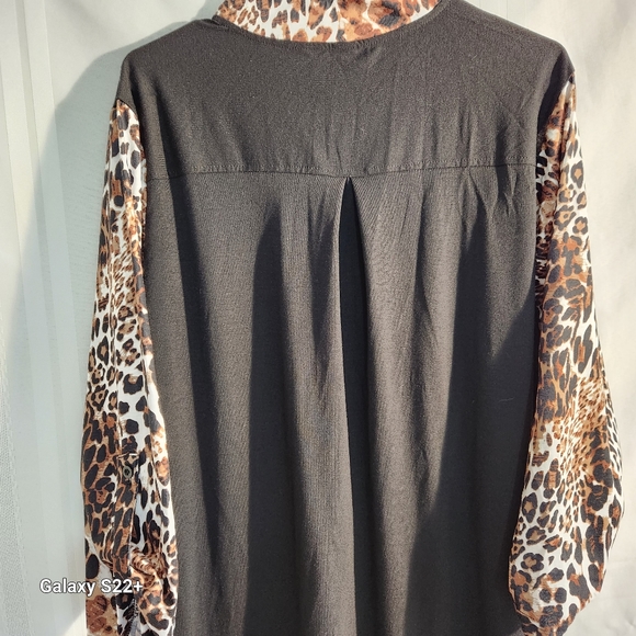 ST JUBILEENS  WOMEN'S Roll UP 3/4 SLEEVE V-NECK  LEOPARD PRINT TUNIC SIZE 2XL - Picture 5 of 11